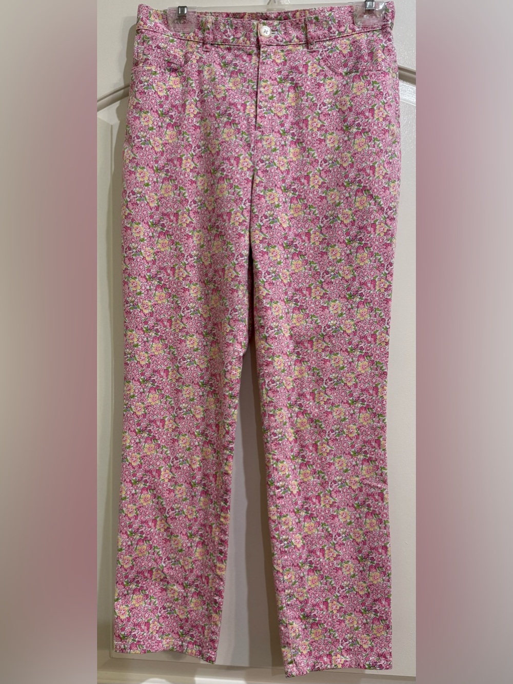 Women’s Lauren Ralph Lauren Floral Pants With Pink and Yellow Flowers on White.